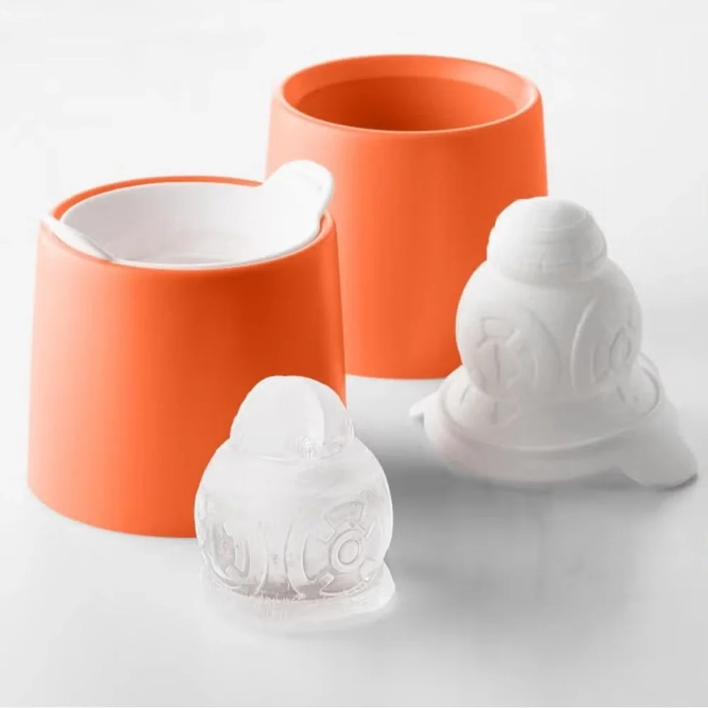 Williams Sonoma Star Wars BB-8 Ice Mold Set of 2